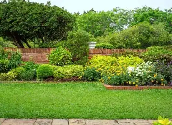 landscaping services Shively